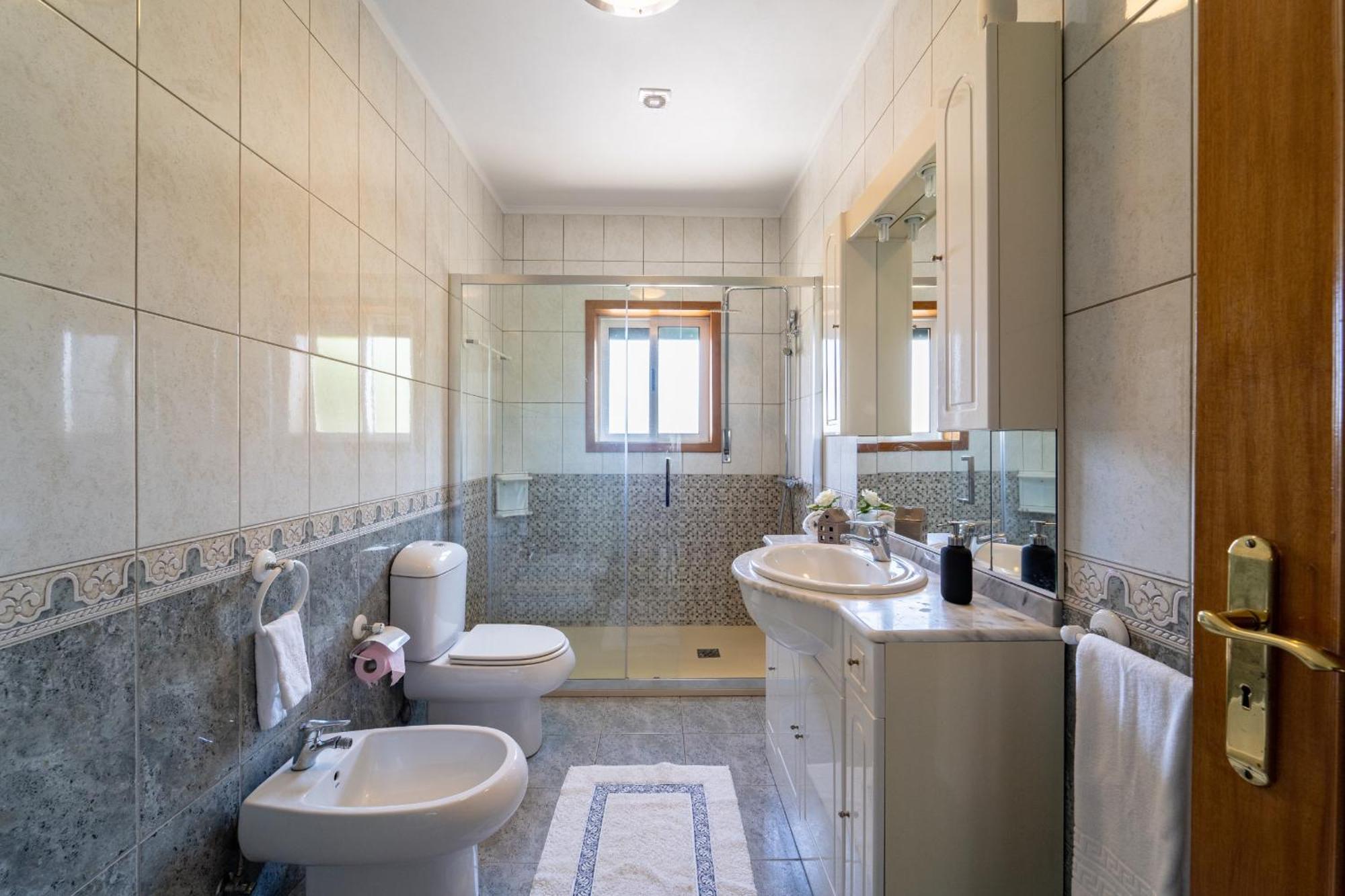 Gondomar Guimaraes - Moradia V3 Com Piscina Natural By House And People エクステリア 写真
