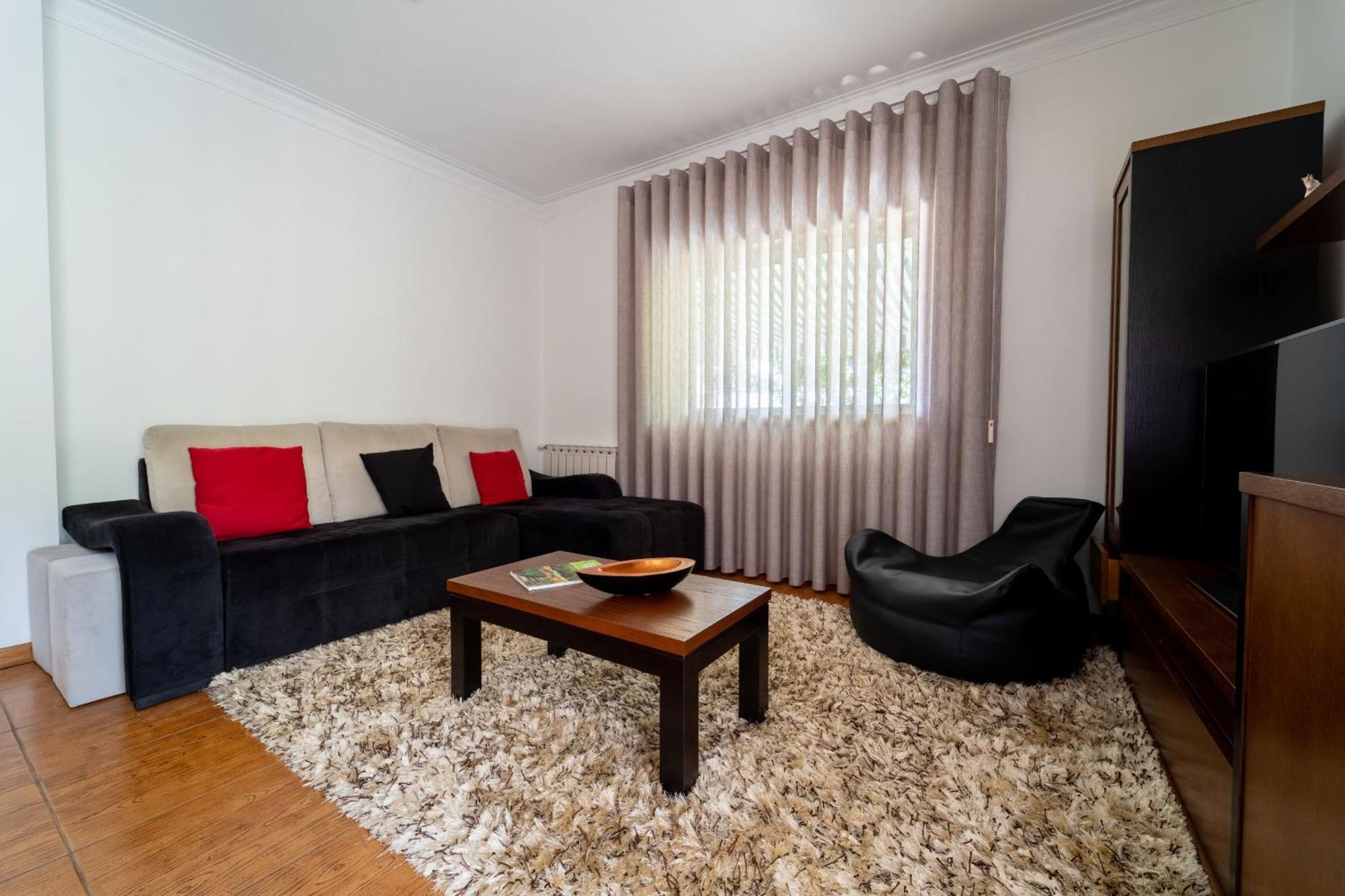 Gondomar Guimaraes - Moradia V3 Com Piscina Natural By House And People エクステリア 写真