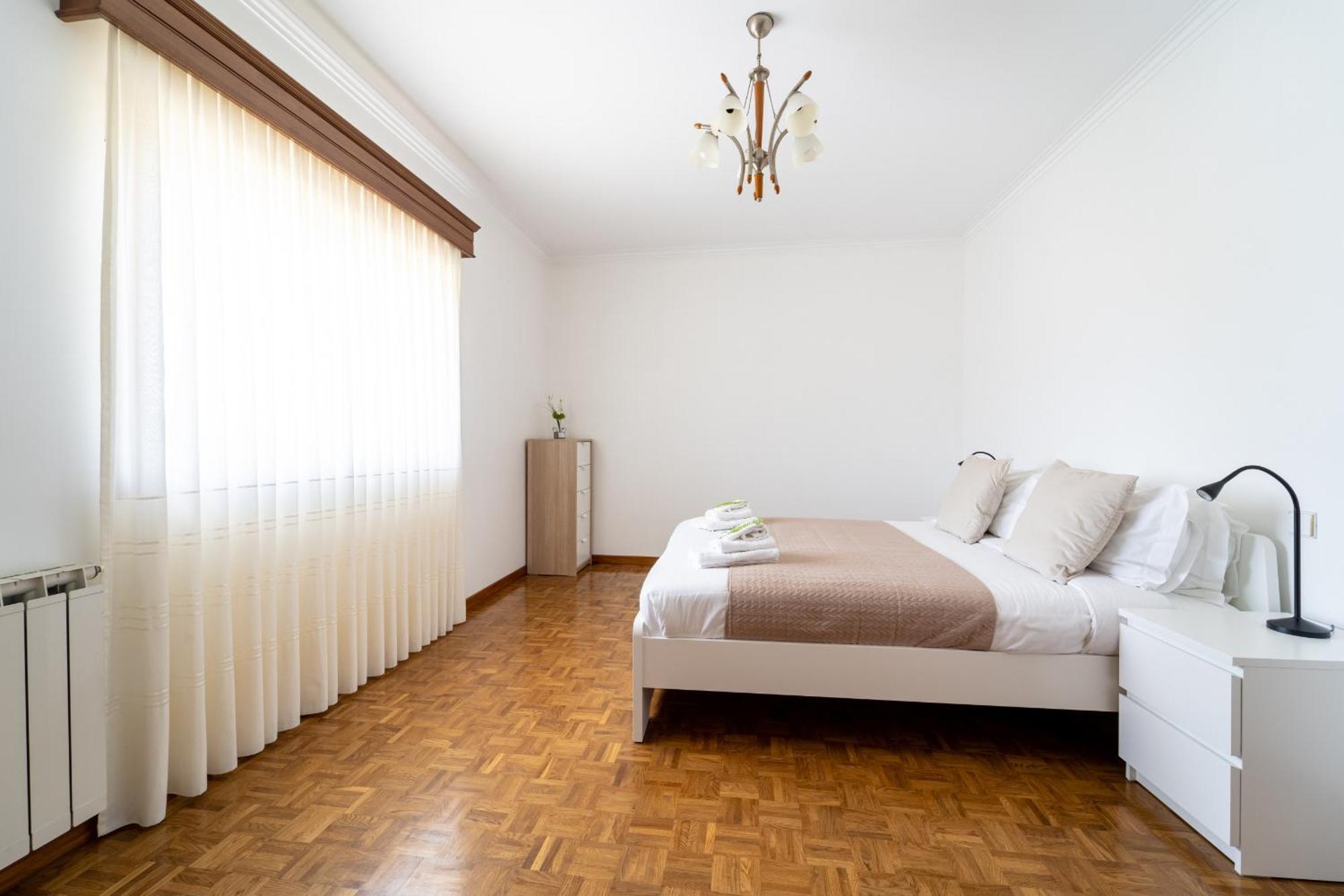 Gondomar Guimaraes - Moradia V3 Com Piscina Natural By House And People エクステリア 写真